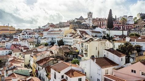 Prédio de uso misto à venda em Alfama Sé Santa Maria Maior idealista