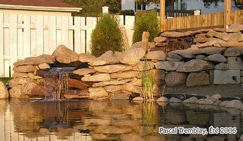 Garden Waterfalls - Cascading Rock Waterfalls and Wall Waterfall DIY