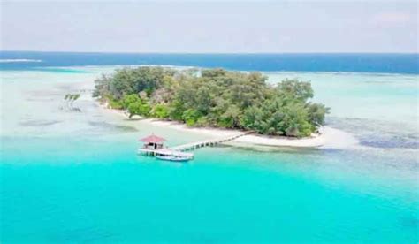 Sensasi Camping di Pulau Semak Daun Kepulauan Seribu