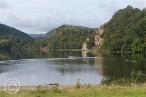 Llyn Gwynant Campsite in Nant Gwynant, Gwynedd