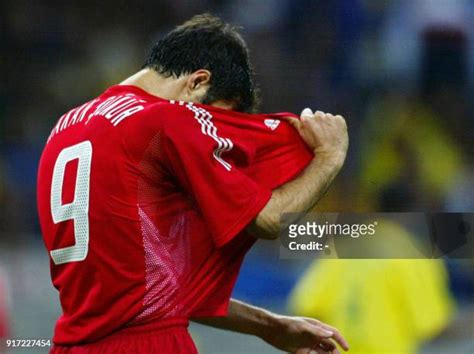 Hakan Sukur Turkey 2002 Photos and Premium High Res Pictures - Getty Images