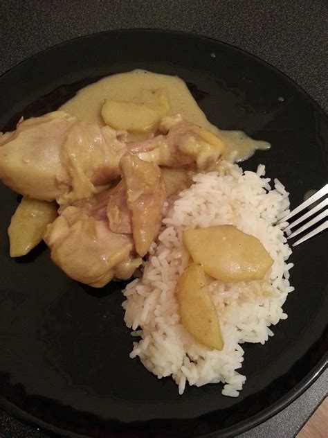 Curry De Poulet Aux Pommes Sihnoh Recette Cuisine Companion