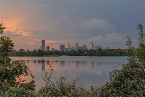 Late Summer Sunset over Lady Bird Lake : r/Austin