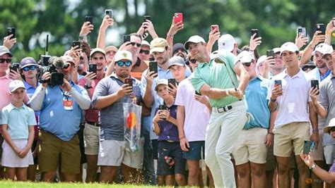 Mcilroy Wins Fedexcup Title Calls Pga Tour Greatest Place To Golf Cna