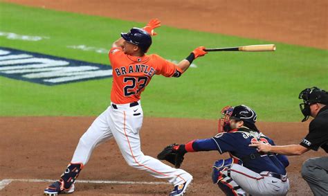 Astros star outfielder Michael Brantley announces his retirement from ...