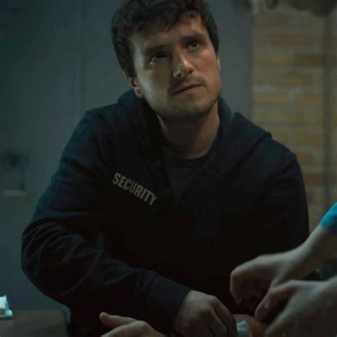 Josh Hutcherson In The Fnaf Movie Josh Hutcherson Mike Schmidt Fnaf