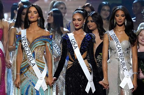 Nicol S Maduro Tambi N Denuncia El Robo De La Corona De Miss Universo