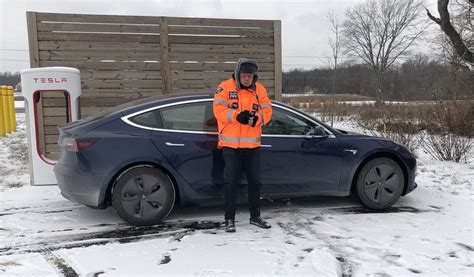 Cannonball Run En Tesla Model 3 Le Record De La Traversée Des Etats