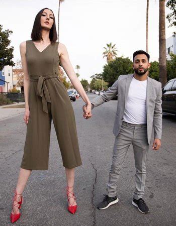 Anwar Jibawi (Vine Star) Height, Age, Girlfriend, Wife, Family