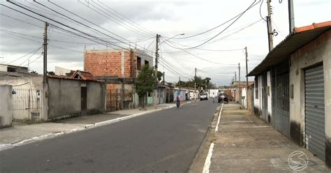 G Moradores De Resende Rj Reclamam De Constante Falta De Luz