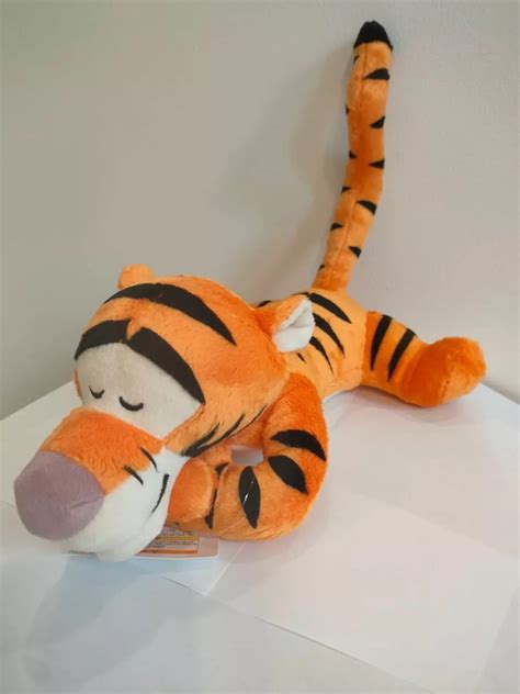 Limited Edition Winnie The Pooh Tigger Plush Set