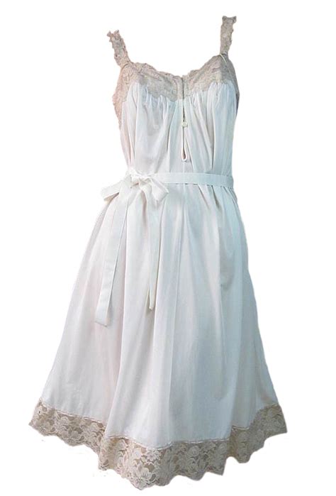 Beautiful Vintage Kayser Nightgown With Lace Vintage Lingerie Vintage