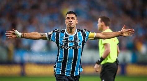 Grêmio chegou a acordo Luís Suarez por 40 milhões de reais