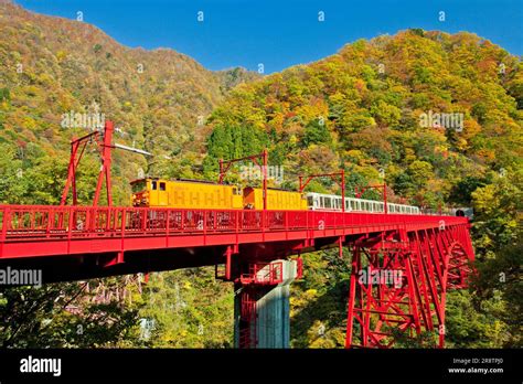 Kurobe Gorge Railway Yamabikobashi Bridge And A Trolley Train Stock