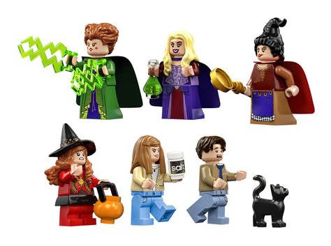 LEGO Ideas 21341 Disney Hocus Pocus The Sanderson Sisters Cottage