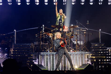 Queen's "Rhapsody Tour" Kickoff: Photos + Setlist