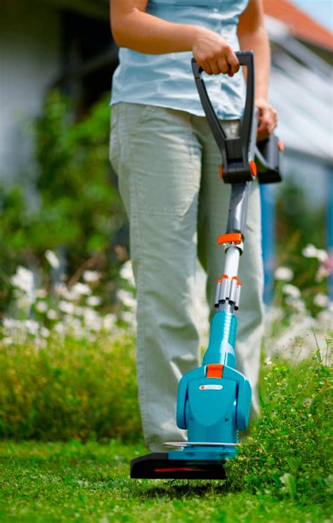Купить садовые триммеры травокосилки Gardena | коса Гардена в Gardens ...