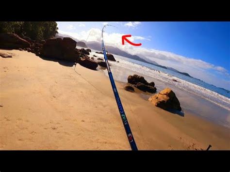 Pesquei e fritei na praia do Léo pesca de praia em Ubatuba e diversão