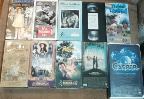 LOT DE 10 bandes VHS de films de famille assorties longs métrages