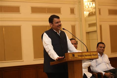 Ani On Twitter Maharashtra Dy Cm Devendra Fadnavis Held A Meeting