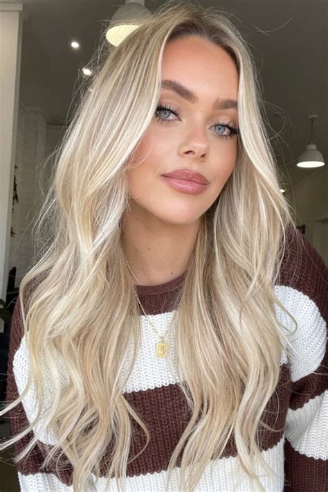 Vanilla Blonde Hair Color Ideas That Will Make You Look Like A