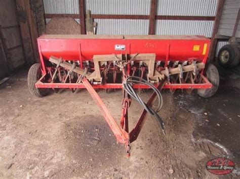 Massey Ferguson 33 10ft Grain Drill