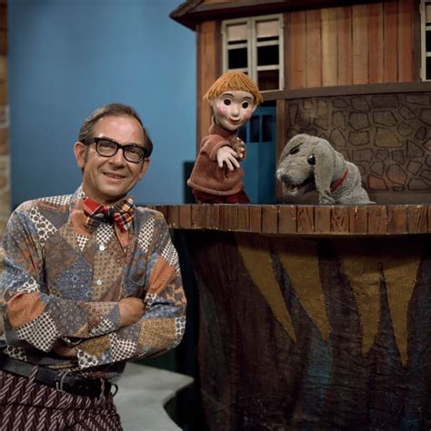 Mr Dressups Gender Neutral Puppet Casey Showed Kids They Could Be