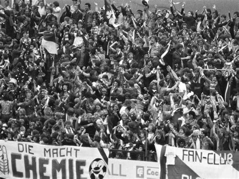 Der Fußball Fans und Stasi Themenführung im Stasi Unterlagen