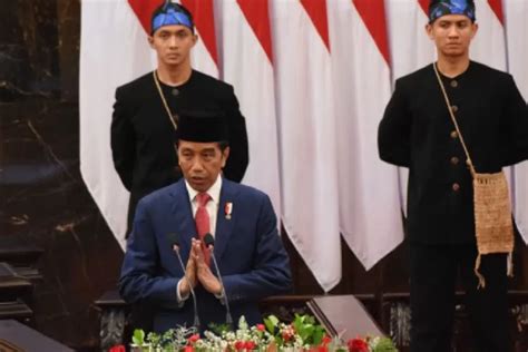 Presiden Jokowi Resmi Umumkan Kenaikan Gaji Persen Bagi Asn Tni