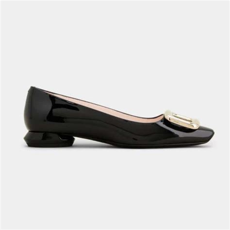 Roger Vivier Women Viv Choc Metal Buckle Ballerinas In Patent Leather Black