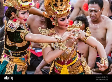 Kecak Dance Performance Uluwatu Bali Indonesia Stock Photo Alamy