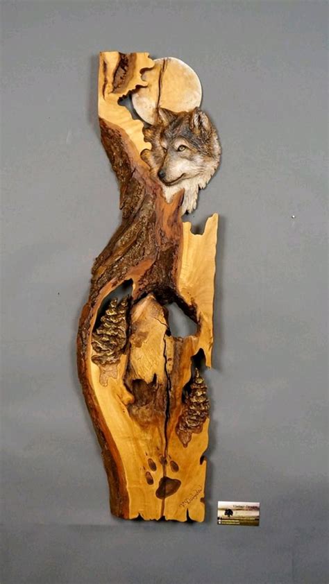 Red Fox Raccoon Cub Wood Carving Chainsaw Carving Log Cabin Decor Wall Art Wood Carving Red Fox