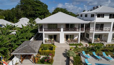 Lakaz Mazu Appartement Aussenbereich La Digue Seychellen Foto