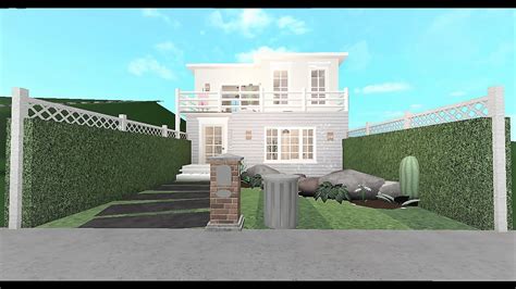 Cute Bloxburg Front Yard Ideas Best Home Design Ideas