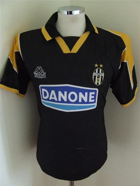 Juventus Third Football Shirt