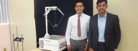 El robot delta del IPN ahora con visión artificial