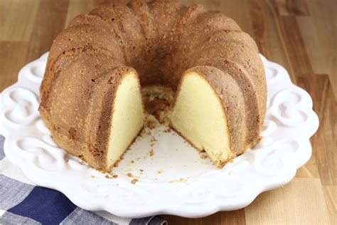 The Best Million Dollar Pound Cake Recipe Miss In The Kitchen