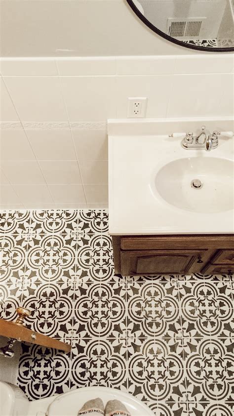 Diy Stenciled Tile Floor Stenciled Tile Floor Tile Floor Bathroom