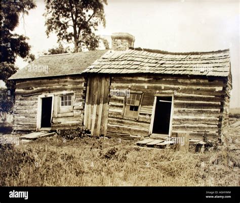 Abraham lincoln log cabin hi-res stock photography and images - Alamy