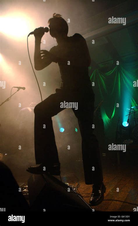 Brett Anderson Suede Concert Stock Photo Alamy