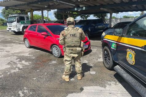 Motorista Abandona Filhos E Mulher Em Carro Para Fugir De Blitz