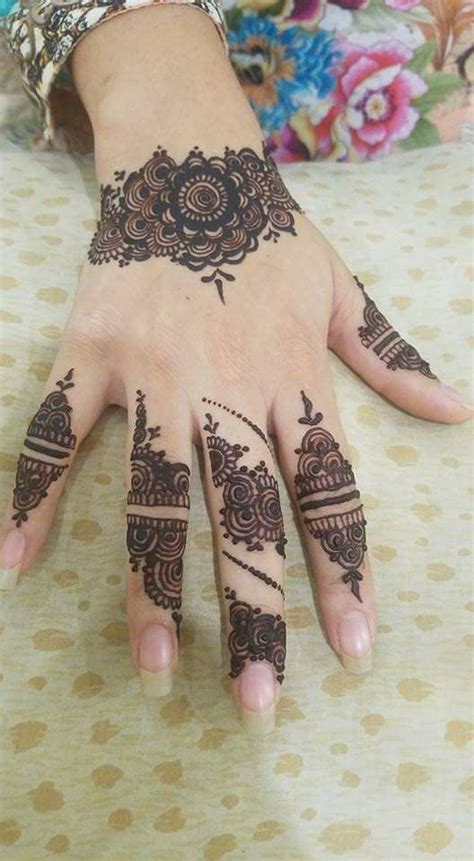 Pin By Zeenat Ahmad On Mehndi Design Mehndi Designs For Fingers