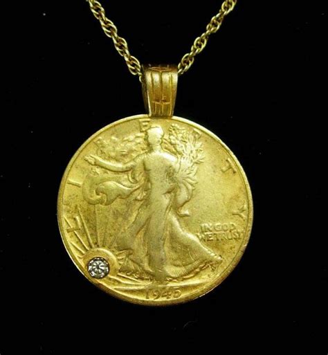 1945 Walking Liberty Half Dollar Coin Necklace Pendant Collectors T Mens Novelty Jewelry Gold