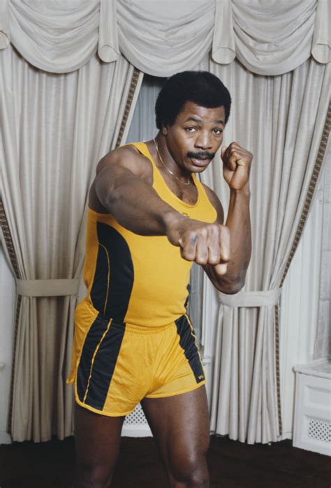 Carl Weathers Linebacker Turned Heavyweight Actor Dies At 76