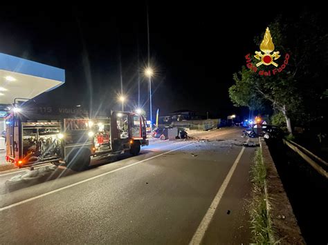 Alife Grave Incidente Stradale Nella Notte Due I Morti Notizie