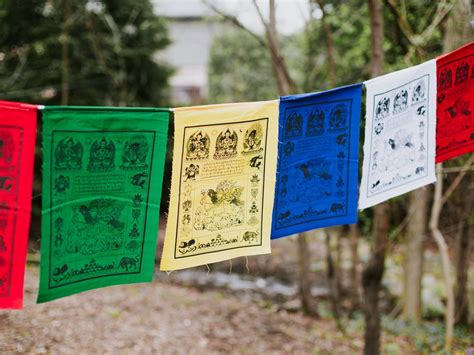 Special Windhorse Prayer flags - thedharmashop