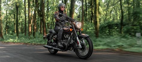 Royal Enfield Bullet 350 Black Gold Urban Rider