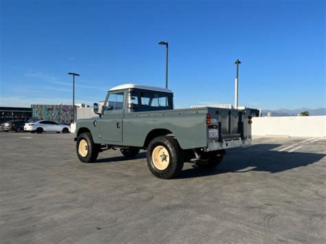 1973 Land Rover Defender Series 3 109 Pick Up Truck Hardtop