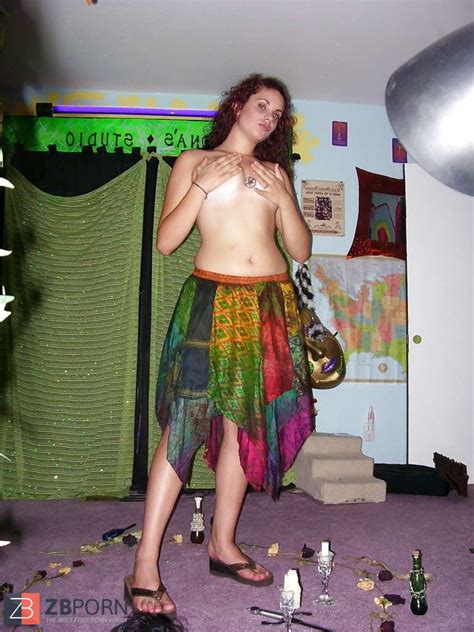 Display Your Jugs ZB Porn