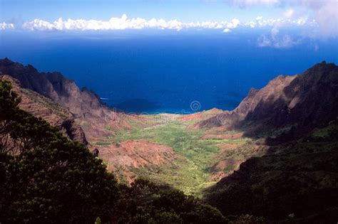 Kalalau Tal Stockfoto Bild Von Ausblick Kauai Fotographie 6450158